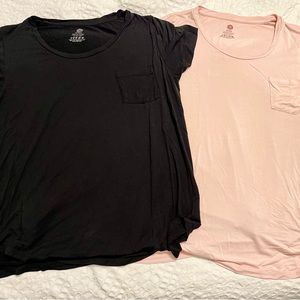 Kindred Bravely Nursing Shirts - Lot of 2! 🤱🏻